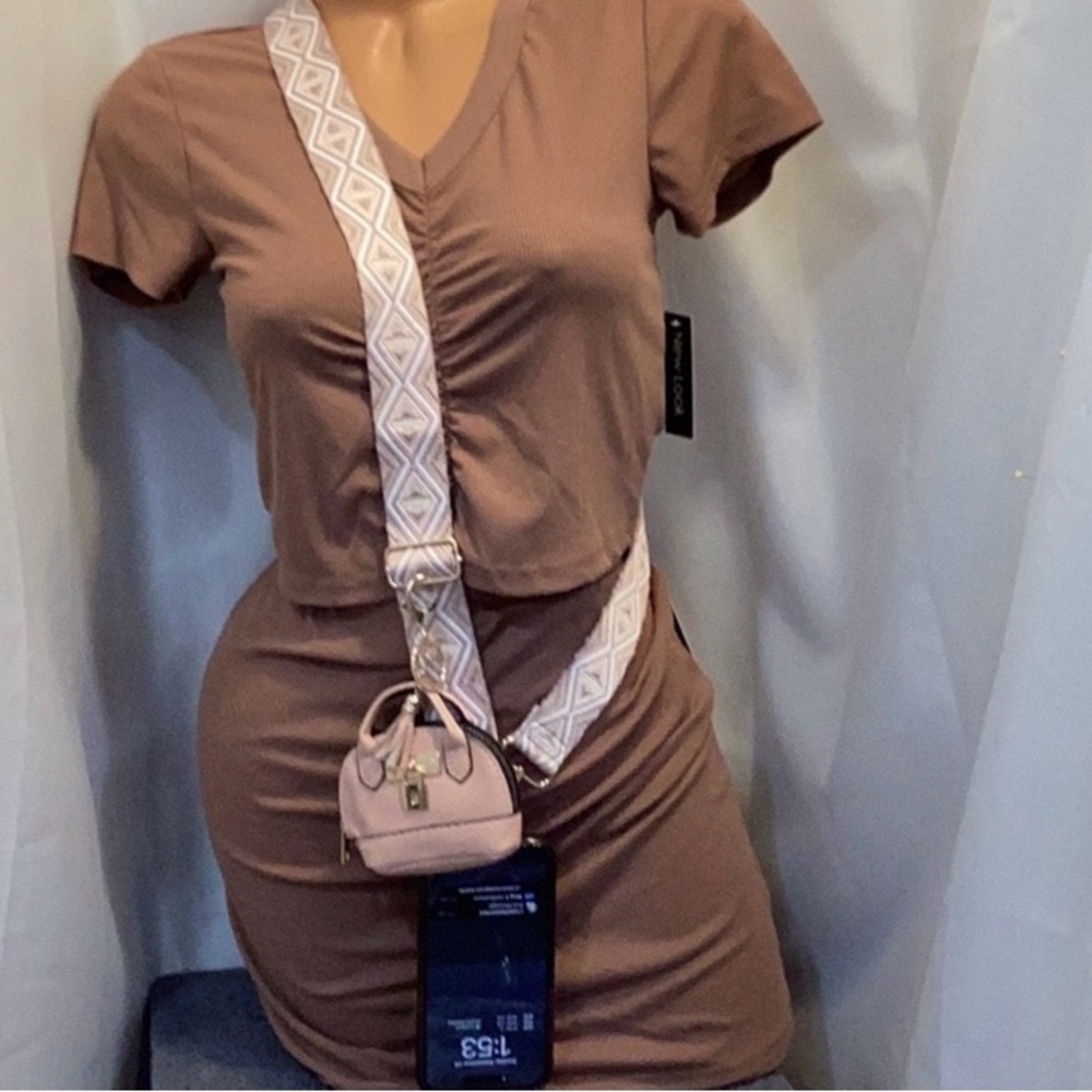 Pink & beige Strap Phone case holder with purse charm adjustable NWT - Picture 2 of 5